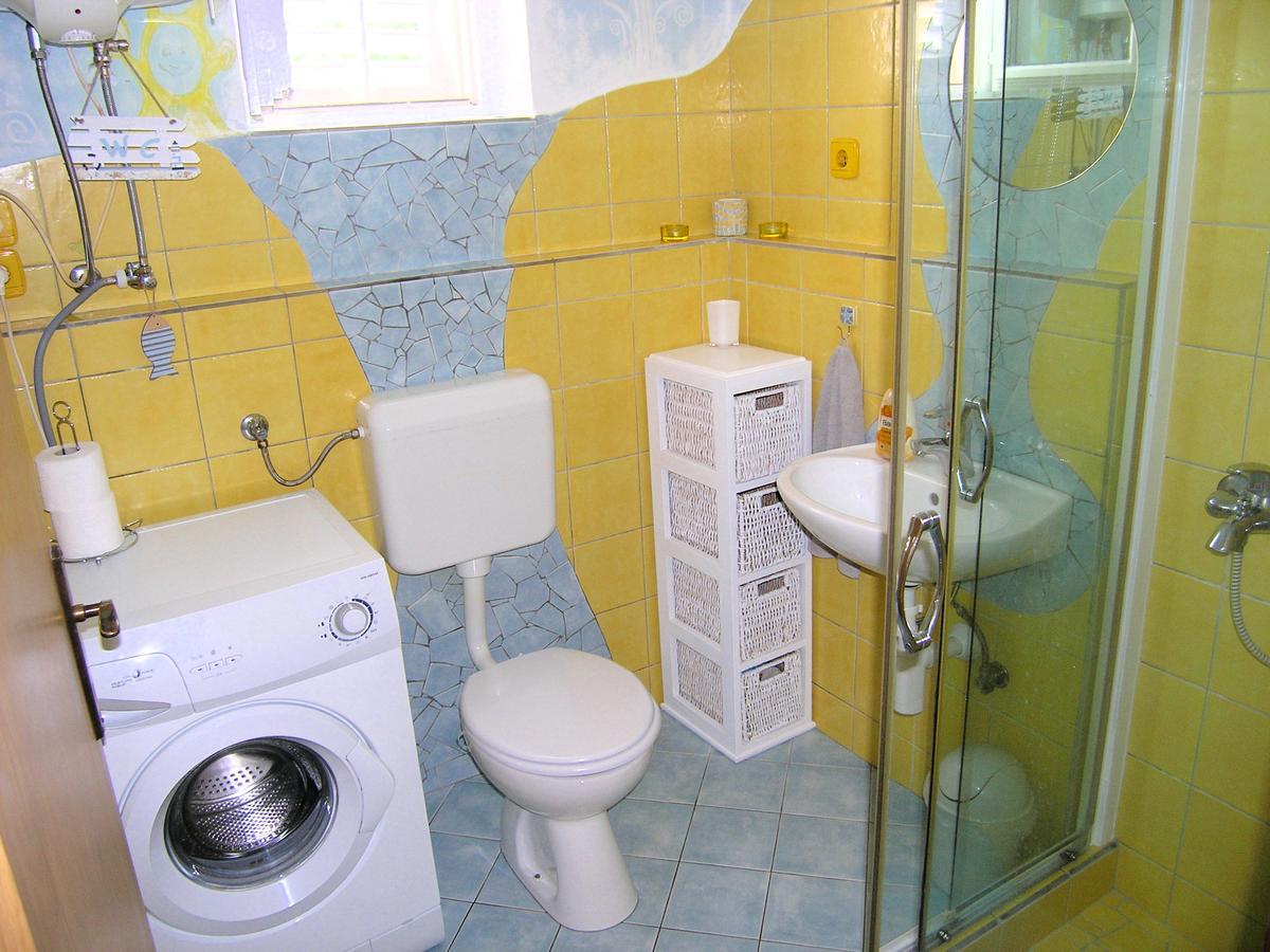 Apartment Danilo Krk Town Luaran gambar