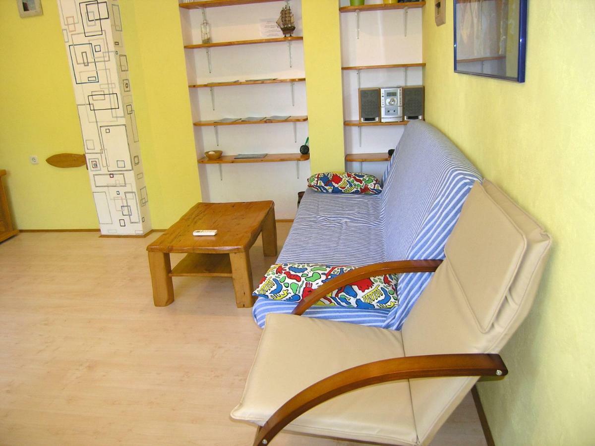 Apartment Danilo Krk Town Luaran gambar